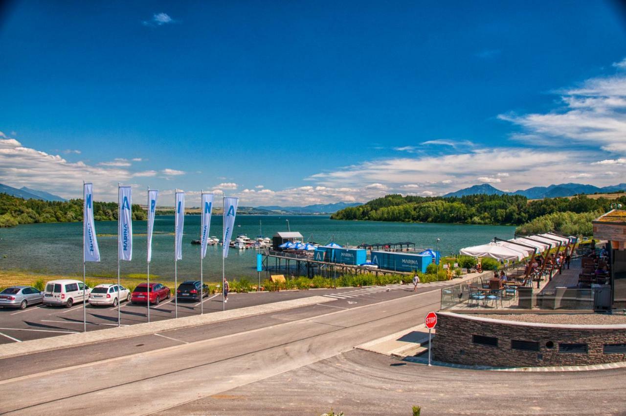 Hotel Marina Liptov Pri Liptovskej Mare Bobrovník Esterno foto